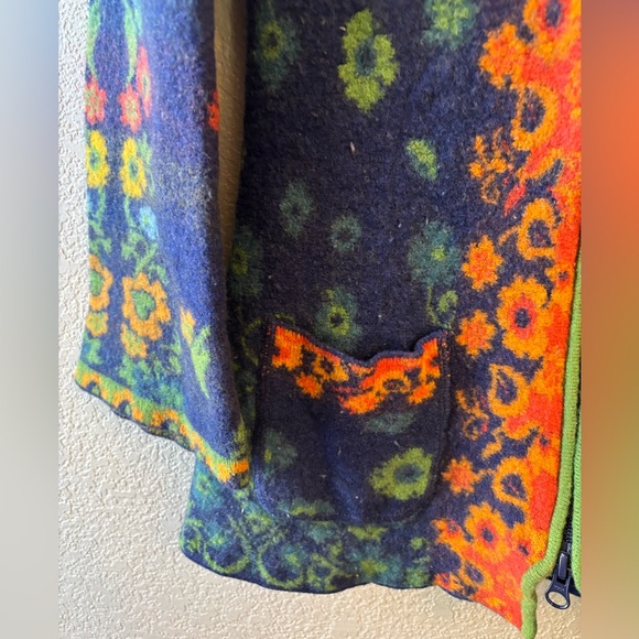 IVKO Multicolor Floral Hooded Jacket - Picture 4 of 12